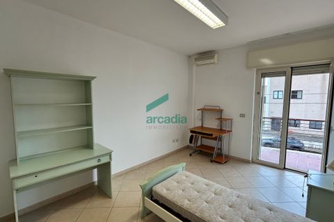 Erhvervsejendom i Modugno, Bari, Modugno - € 520.000 | Ref: 12005/2025 - foto 18