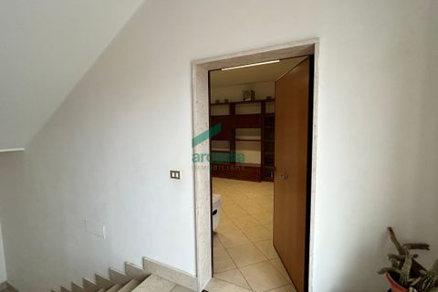Erhvervsejendom i Modugno, Bari, Modugno - € 520.000 | Ref: 12005/2025 - foto 27