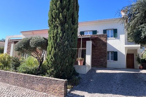 Villa i Quinta do Conde, Setubal, Quinta do Conde - € 1.900.000 | Ref: CAS_37 - foto 1