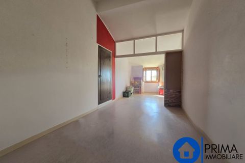 Villa i Terni, Terni, Terni - € 65.000 | Ref: UFF-65 - foto 5