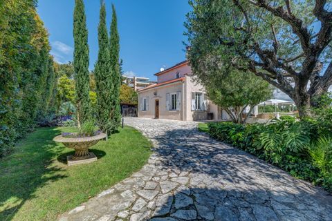 Villa i Nice, Alpes-Maritimes, Nice - € 2.390.000 | Ref: 85912243 - foto 1