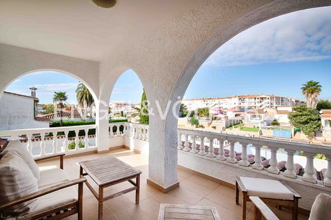 Villa i Empuriabrava, Gerona, Empuriabrava - € 1.450.000 | Ref: W-04786R - foto 31