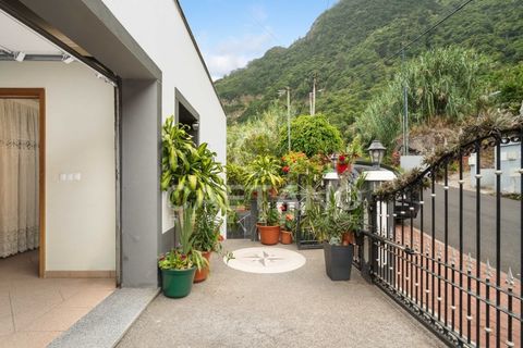 Villa i Ponta Delgada, Madeira, Ponta Delgada - € 485.000 | Ref: 1700 - foto 15