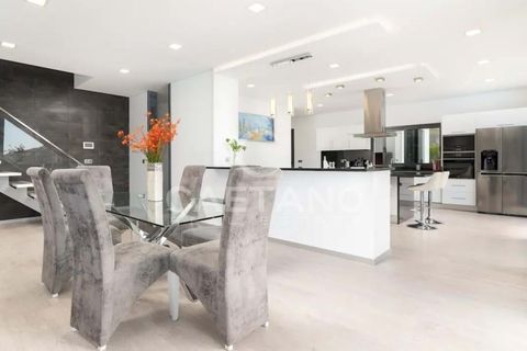 Villa a Arco da Calheta, Madeira, Arco da Calheta - € 1.795.000 | Ref: 1346 - foto 7
