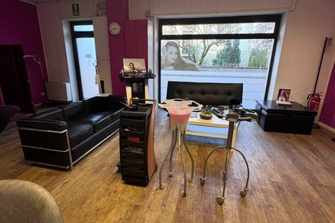 Erhvervsejendom i Sedriano, Milan, Sedriano - € 88.000 | Ref: VNG013-M - foto 13
