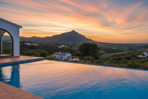 Villa i Denia, Alicante, Denia - € 690.000 | Ref: NCBO17709 - foto 1