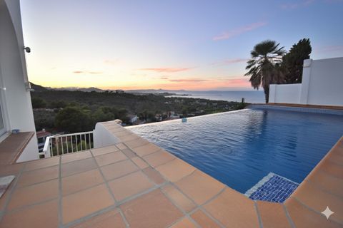 Villa i Denia, Alicante, Denia - € 690.000 | Ref: NCBO17709 - foto 2