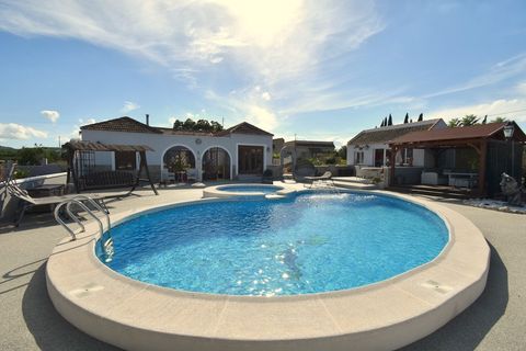 Villa i Jacarilla, Alicante, Jacarilla - € 595.000 | Ref: HE29064 - foto 1