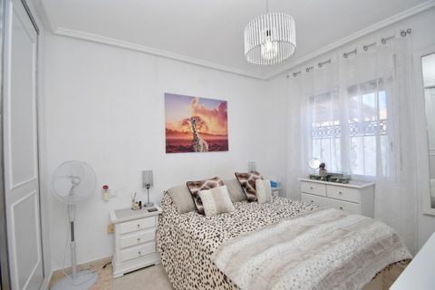Bungalow em Punta Prima, Alicante, Punta Prima - € 209.999 | Ref: HE29061 - foto 9