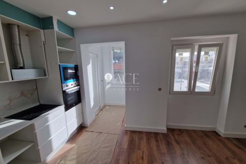 Lejlighed i Amadora, Lisbon, Amadora - € 335.000 | Ref: ACE060/2025 - foto 2
