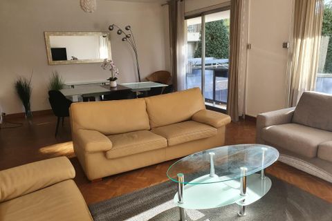 Apartament a Marseille, Bouches-du-Rhone, Marseille - € 2.400/mes | Ref: 686839 - foto 8