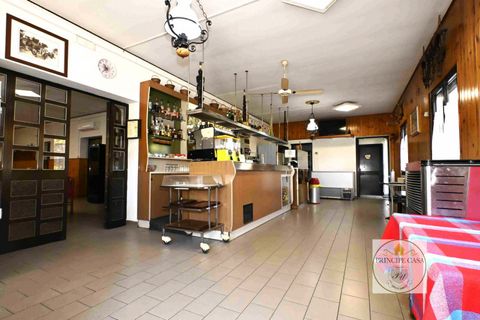 Erhvervsejendom i Cinto Euganeo, Padua, Cinto Euganeo - € 320.000 | Ref: ATT3 - foto 10