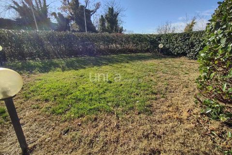 Villa a Monsano, Ancona, Monsano - € 250.000 | Ref: F999 - foto 3