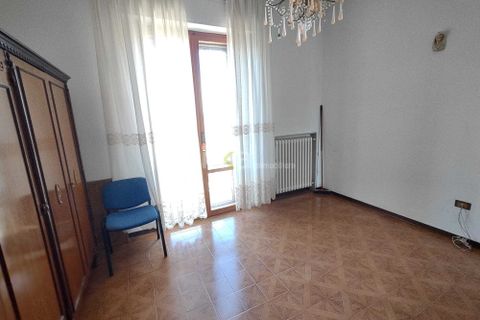 Villa a Monsano, Ancona, Monsano - € 250.000 | Ref: F999 - foto 17