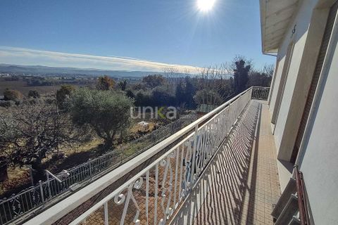 Villa a Monsano, Ancona, Monsano - € 250.000 | Ref: F999 - foto 19