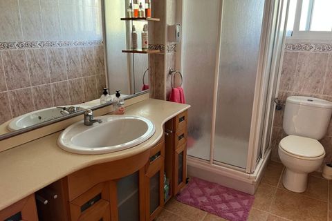 Villa i Playa Flamenca, Alicante, Playa Flamenca - € 360.000 | Ref: V-92911 - foto 19