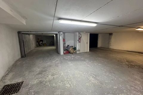 Garage i Menton, Alpes-Maritimes, Menton - € 70.000 | Ref: A06229 - foto 3