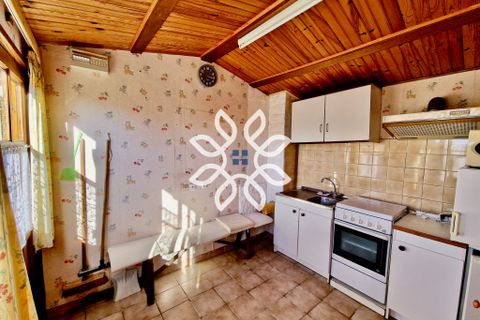 Villa i Chassagnes, Haute-Loire, Chassagnes - € 38.000 | Ref: V60000366 - foto 2