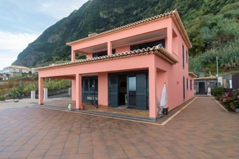 Villa i Chaves, Vila Real, Chaves - € 1.500.000 | Ref: C0216-03235 - foto 1