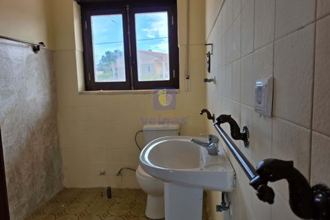 Villa i Caldas da Rainha, Leiria, Caldas da Rainha - € 149.000 | Ref: CAL-216946 - foto 11