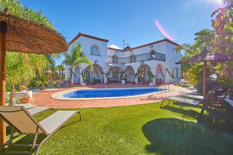 Villa a Busot, Alicante, Busot - € 775.000 | Ref: 01458/8734 - foto 3