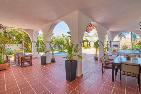 Villa a Busot, Alicante, Busot - € 775.000 | Ref: 01458/8734 - foto 12