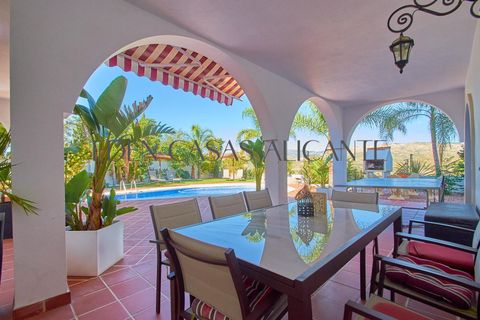 Villa a Busot, Alicante, Busot - € 775.000 | Ref: 01458/8734 - foto 13