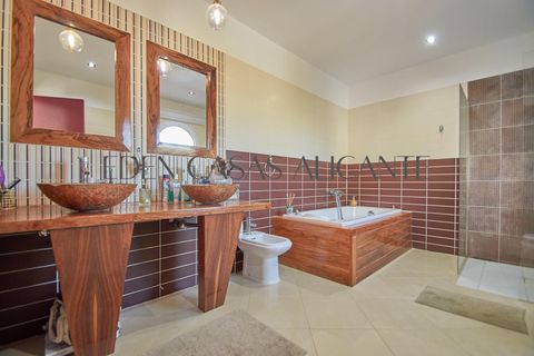 Villa a Busot, Alicante, Busot - € 775.000 | Ref: 01458/8734 - foto 48