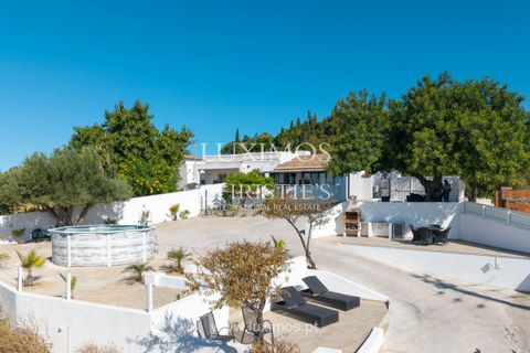 Villa i Faro, Faro, Faro - € 360.000 | Ref: 1LS02282 - foto 1