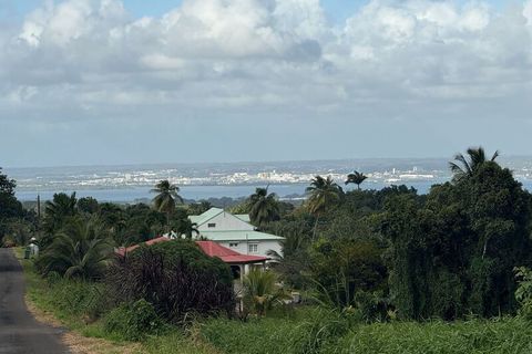 Helårsgrund i Petit-Bourg, Guadeloupe, Petit-Bourg - € 144.760 | Ref: 340938370588 - foto 1
