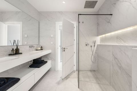 Villa a Benahavis, Malaga, Benahavis - € 3.495.000 | Ref: MBC0042 - foto 29