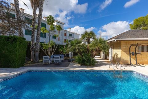 Villa i Orihuela Costa, Alicante, Orihuela Costa - € 599.900 | Ref: AG19MLSC9490361 - foto 11