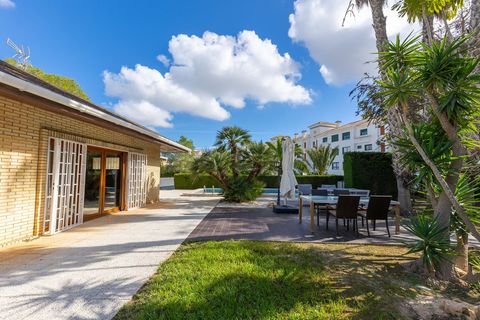 Villa i Orihuela Costa, Alicante, Orihuela Costa - € 599.900 | Ref: AG19MLSC9490361 - foto 7