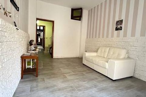 Villa a Solarino, Siracusa, Solarino - € 85.000 | Ref: 35 - foto 2