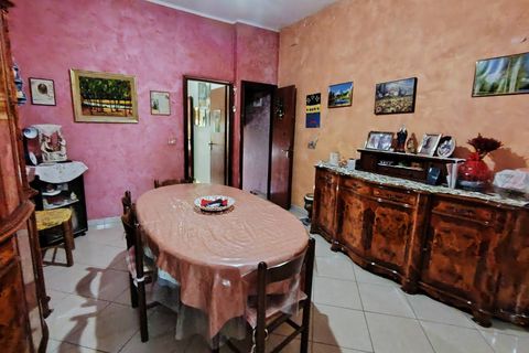 Villa a Floridia, Siracusa, Floridia - € 60.000 | Ref: 65 - foto 15