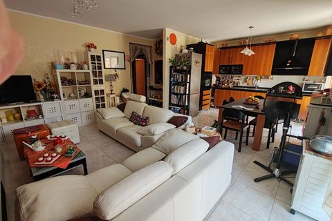 Apartament a Floridia, Siracusa, Floridia - € 110.000 | Ref: 73 - foto 3