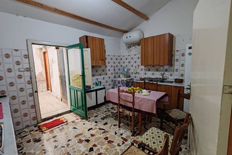 Villa a Solarino, Siracusa, Solarino - € 58.000 | Ref: 81 - foto 5