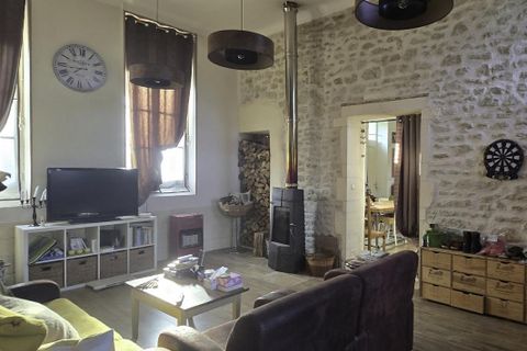 Villa a Bernay-Saint-Martin, Charente-Maritime, Bernay-Saint-Martin - € 223.300 | Ref: E3540ED96F914EF6 - foto 2