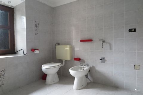 Herregård i Bagnone, Massa and Carrara, Bagnone - € 65 000 | Ref: 226 - foto 29