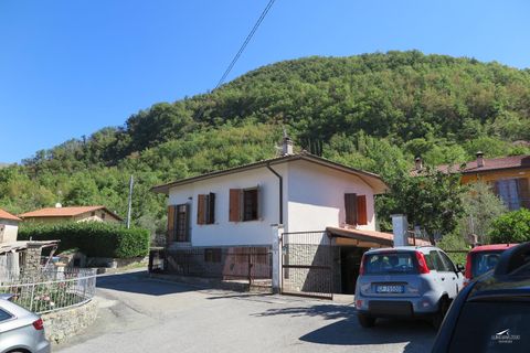 Villa i Bagnone, Massa and Carrara, Bagnone - € 185.000 | Ref: 197 - foto 1