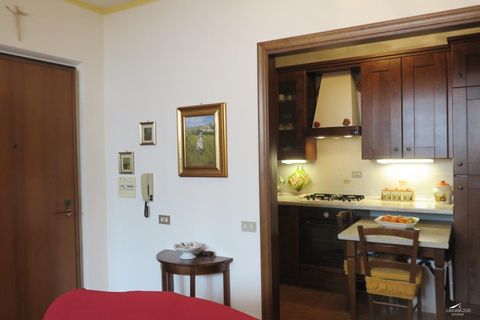 Lejlighed i Comano, Massa and Carrara, Comano - € 60.000 | Ref: 816 - foto 8
