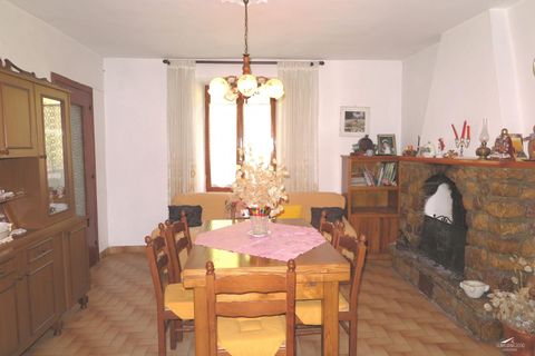 Rækkehus i Fivizzano, Massa and Carrara, Fivizzano - € 120.000 | Ref: 945 - foto 3
