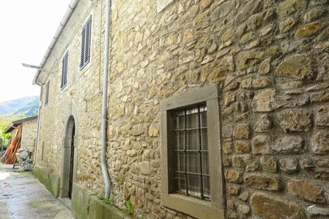 Landejendom i Comano, Massa and Carrara, Comano - € 120.000 | Ref: 431 - foto 2