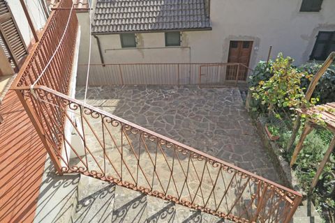 Villa i Bagnone, Massa and Carrara, Bagnone - € 60.000 | Ref: 138A - foto 5