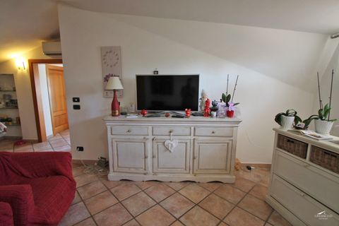 Villa a Carrara, Massa and Carrara, Carrara - € 740.000 | Ref: 010L - foto 26