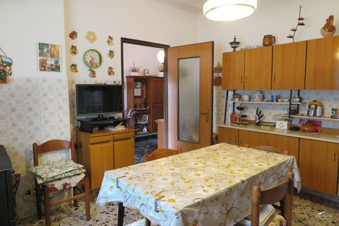 Villa i Aulla, Massa and Carrara, Aulla - € 250.000 | Ref: 271A - foto 12
