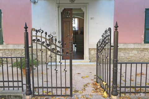 Villa a Bagnone, Massa and Carrara, Bagnone - € 265.000 | Ref: 279 - foto 21
