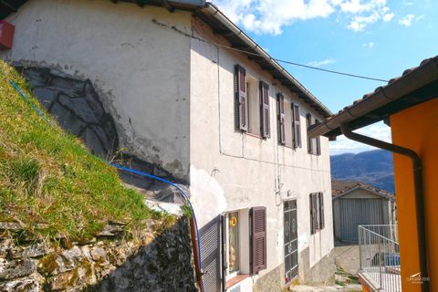 Villa a Fivizzano, Massa and Carrara, Fivizzano - € 100.000 | Ref: 053L - foto 2