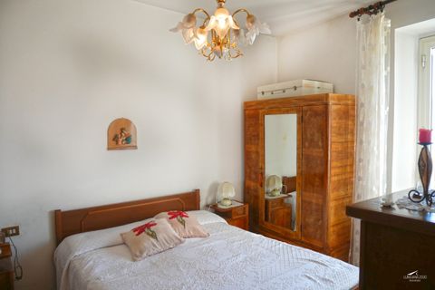 Villa a Fivizzano, Massa and Carrara, Fivizzano - € 100.000 | Ref: 053L - foto 23