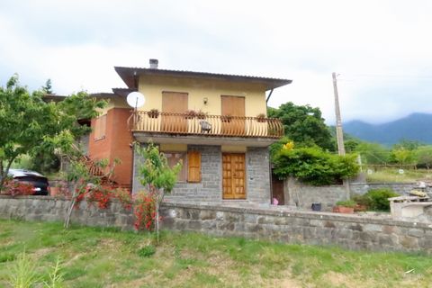Villa i Comano, Massa and Carrara, Comano - € 330.000 | Ref: 332 - foto 2